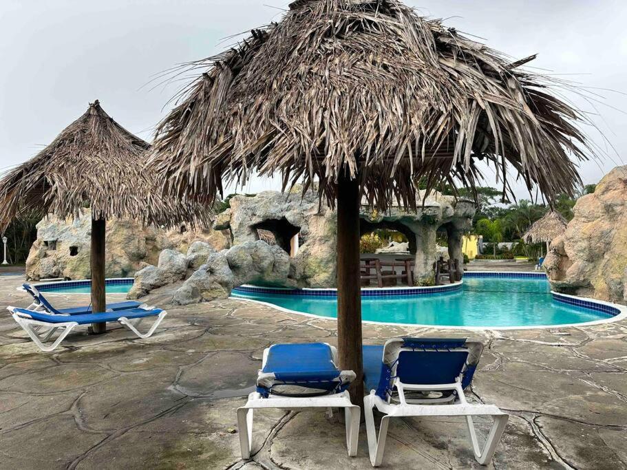 Villa De Ali In Palma Real La Ceiba Exterior foto