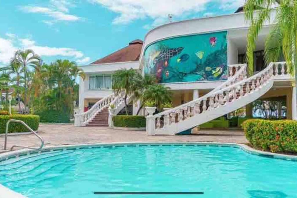 Villa De Ali In Palma Real La Ceiba Exterior foto