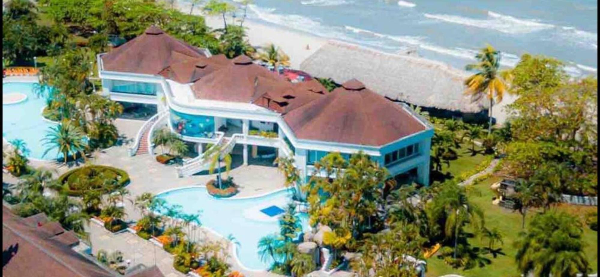 Villa De Ali In Palma Real La Ceiba Exterior foto